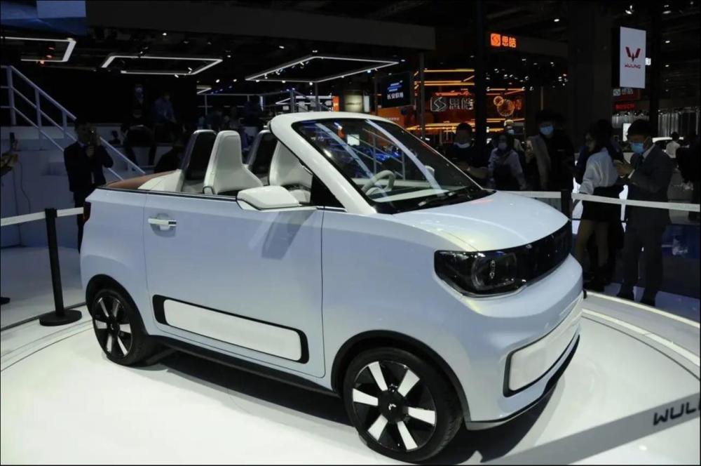 五菱洪光MINI EV，再走“小米”路